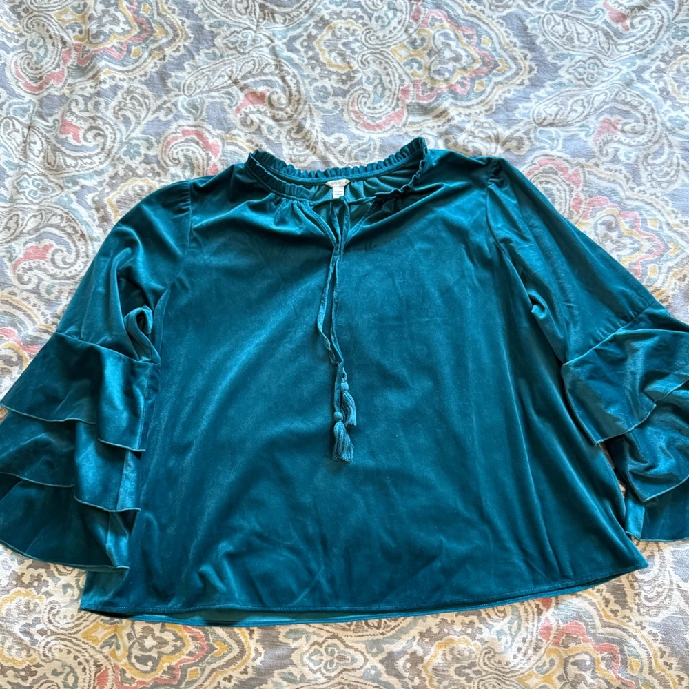 Cato Emerald Green Ruffle Sleeve Blouse